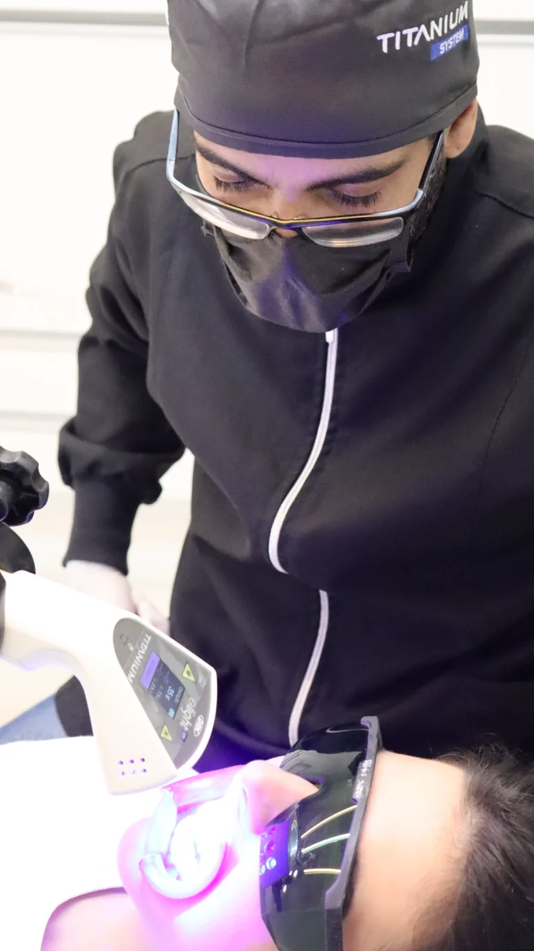 Clareamento Fotoacelerado - Dentista Empreendedor com Laser